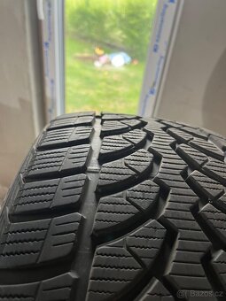 Zimní pneu 265/35/19 - 2