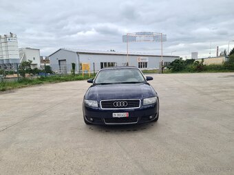 Audi A4 Cabrio 3.0 manuál - 2