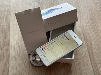 Apple iPhone 6s 64 GB Silver / Stříbrný - 2