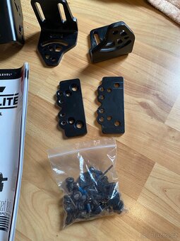Next level Racing GT Elite Cockpit (Side Mounts) - 2