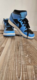 Jordan 1 vel. 38 - 2