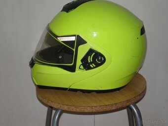 moto přilba - 2