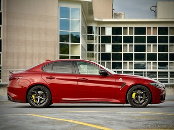 Alfa Romeo Giulia Quadrifoglio (952) - 2