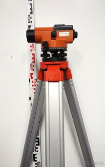Nivelační přístroj NO10x26-100%funkční-pěkný - 2
