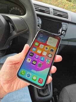Apple iPhone 11 Pro 64GB White - baterie 100% - 2