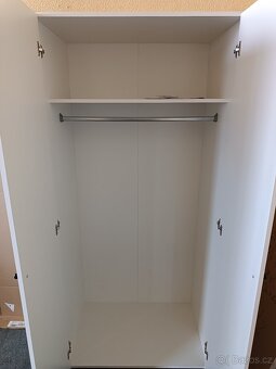Šatní skříň bílá - nová - 2