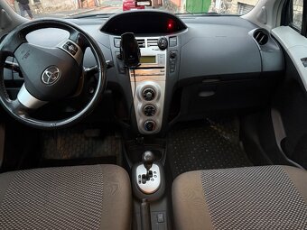 Prodam Toyota Yaris - 2