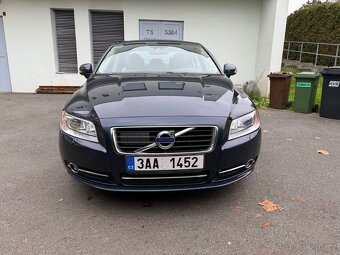 Volvo S80 2.4 D5 151kW, webasto, 143tkm - 2