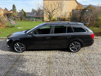 ŠKODA SUPERB KOMBI 2013 2.0TDI 103KW DSG AMBIETEN PLUS - 2