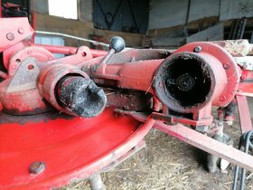 Obraceč Kuhn 452 T - 2