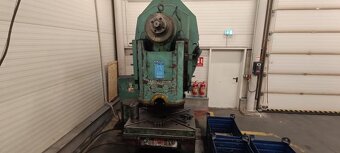 Lisy - excentrické LE 250C - 2