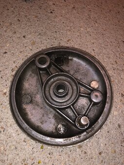 Jawa 05 20 21 23 pionýr štít brzdy - 2