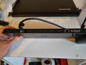 HP EliteBook 840 G3 i7 + dokovací stanice windows11. - 2