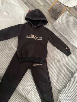 Souprava burberry - 2