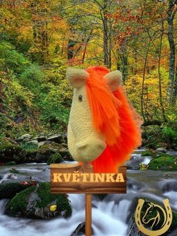 Ručně háčkované koně - 2