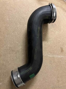 Hadice k intercooleru Mercedes Benz - 2