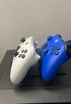 Stojan na controller (2) - 2