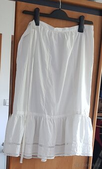 Bílá spodnička – RETRO - 2
