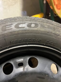 Letní pneu vw polo 185/60/15 - 2