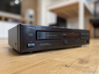 Onkyo DX-7011 - 2