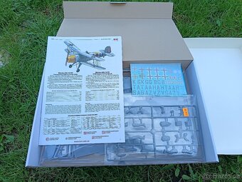 Model Bücker Bü 131D with German Cadets 1:32 - 2