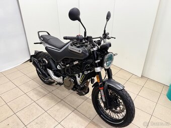 HUSQVARNA SVARTPILEN 125,ABS,700 KMTOP - 2