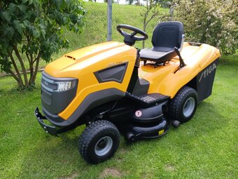 Zahradní traktor Stiga Estate 6102 HW - 2