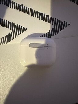 Predám airpods 3 gen - 2