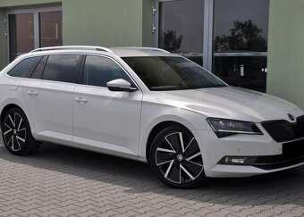 Škoda Superb 2.0TDi STYLE DSG NAVI TAŽNÉ ČR - 2