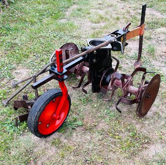 Vari AKY 358 - 8 nožů - zaslání zdarma - 2