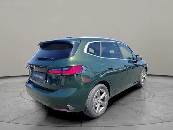 BMW Řada 2, 218i 100 kW Active Tourer - 2