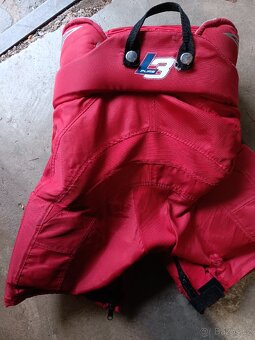Hokejové kalhoty Mission Jr. 22-24" - 2