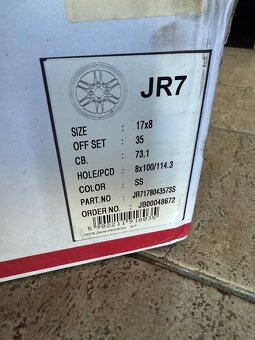 Japan Racing JR7 - 2