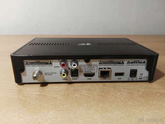 Satelitní přijímač GoSat GS7060HDi - 2