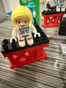 LEGO® DUPLO® 10944 Mise raketoplánu - 2