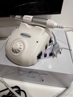 Bruska na nehty Neonail - 2