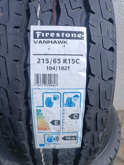 172. Letní dodávkové "C" pneu Firestone 215/65 R15C - 2