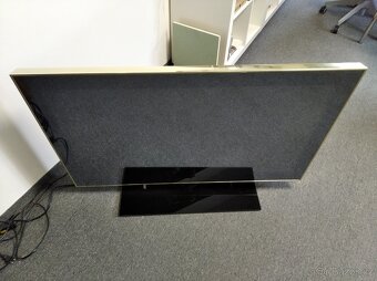 Hantarex Four Stripes LCD 42 Full HD DVB-T CI - 2