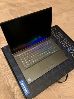 Lenovo Legion Y740-15iCHg herni notebook - 2
