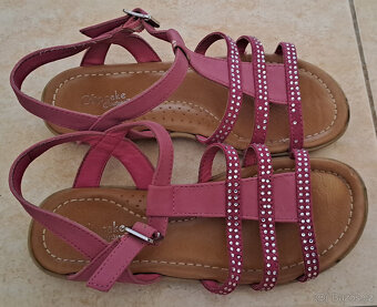 Sandálky: 15cm, 15,5cm, 16cm, 18cm, 19cm, 20,5cm, 23,9cm - 2