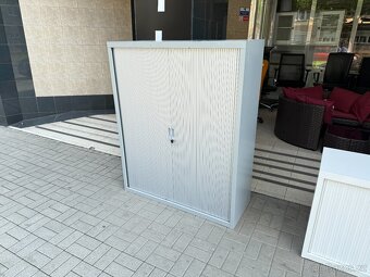 Roletová skříň kov. šedá VÍCE KUSŮ - 2