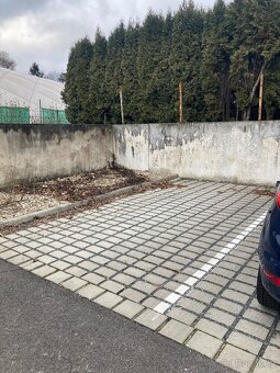 Parkovací místo Chrudim - ul. Luhanova - 2