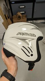 Dětská lyžařská helma 48 - 2