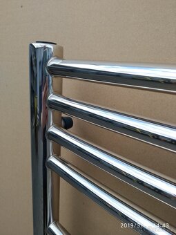 RADIÁTORY KOUPELNOVÉ NEREZ V LESKU - 2