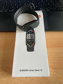 Xiaomi Smartband 10 black / černý - 2