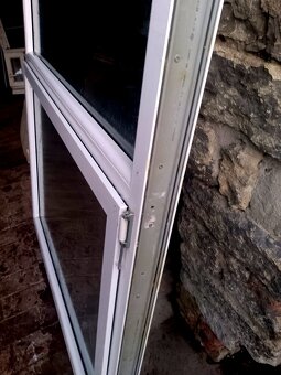 Velké plastové okno, doprava - 2