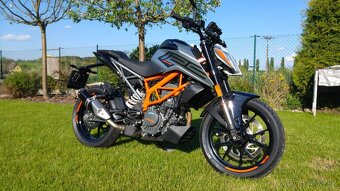 KTM 125 DUKE, rok 2021,naj.6800 km - 2