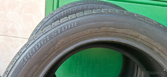 Letní pneu Bridgestone Turanza 215/55 R 17. - 2