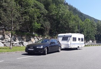 Karavan Hobby 30C De Luxe SUPER - 2
