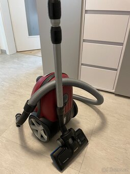 Vysavac Philips Performer Silent - 2